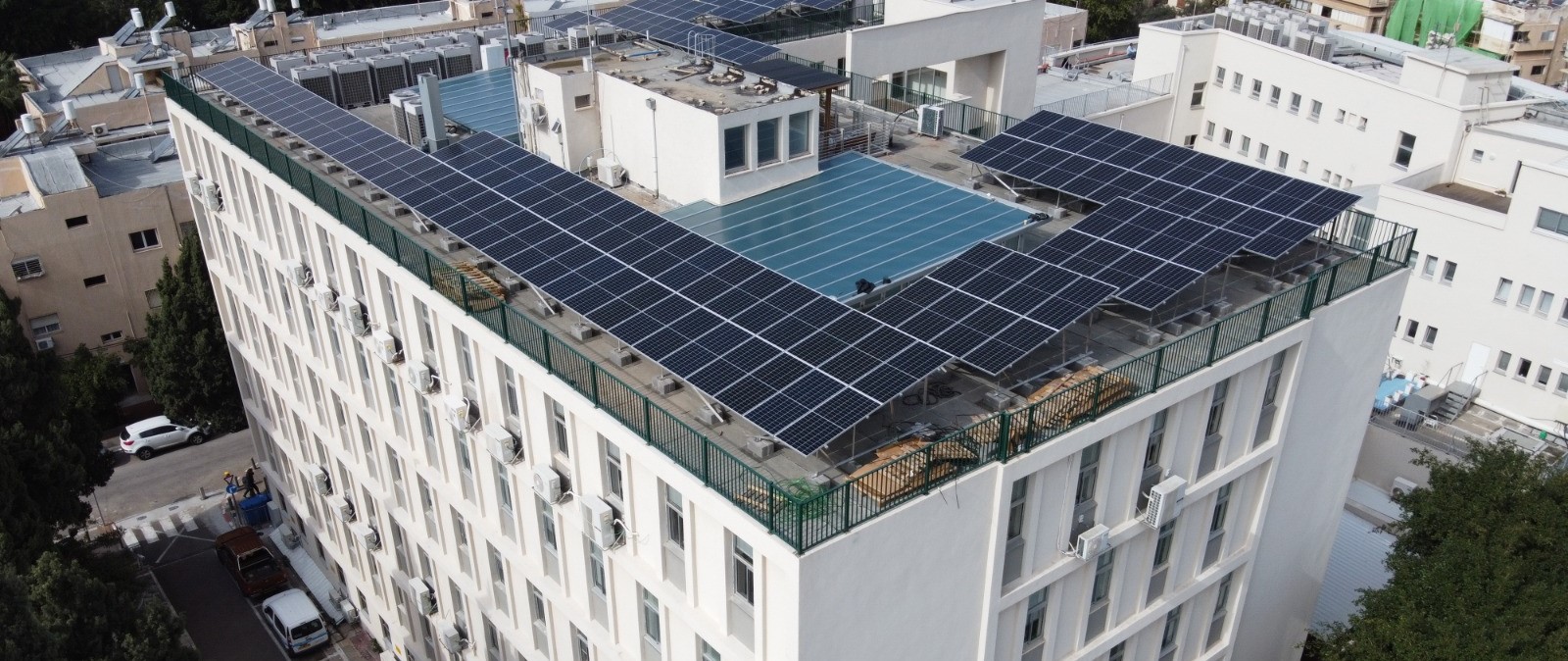 Soluzioni fotovoltaiche integrate per generare reddito dal tuo spazio sul tetto!